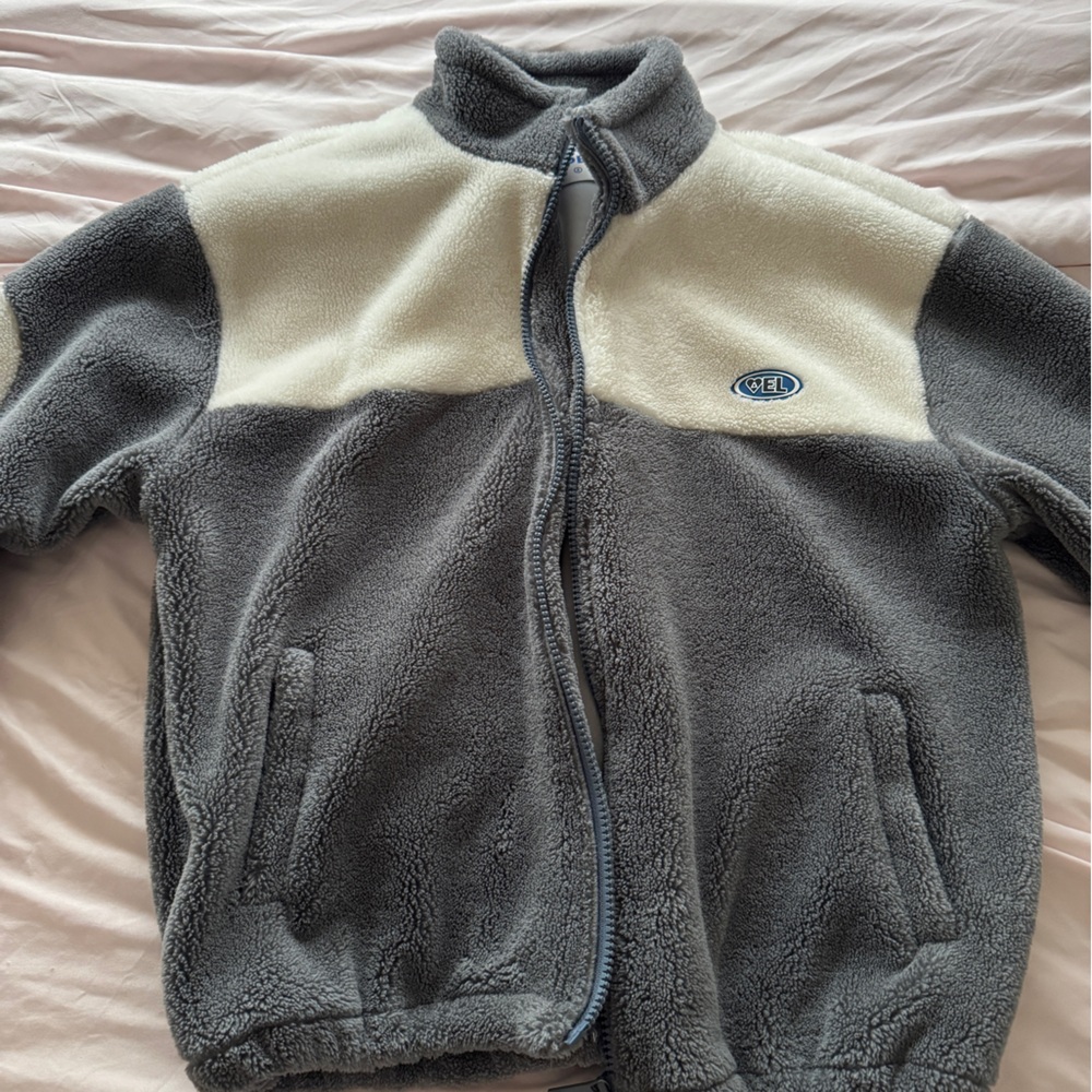 aelfric eden oversized fleece jacket - Picture 2 of 6